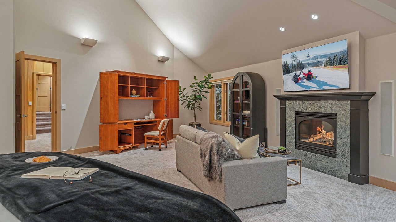 Photo of Livingroom in Beaver Creek