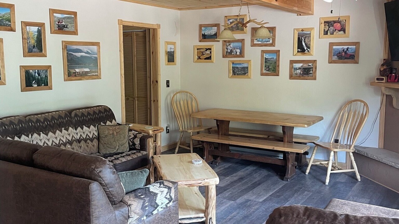 Photo of Bedroom in Lake City