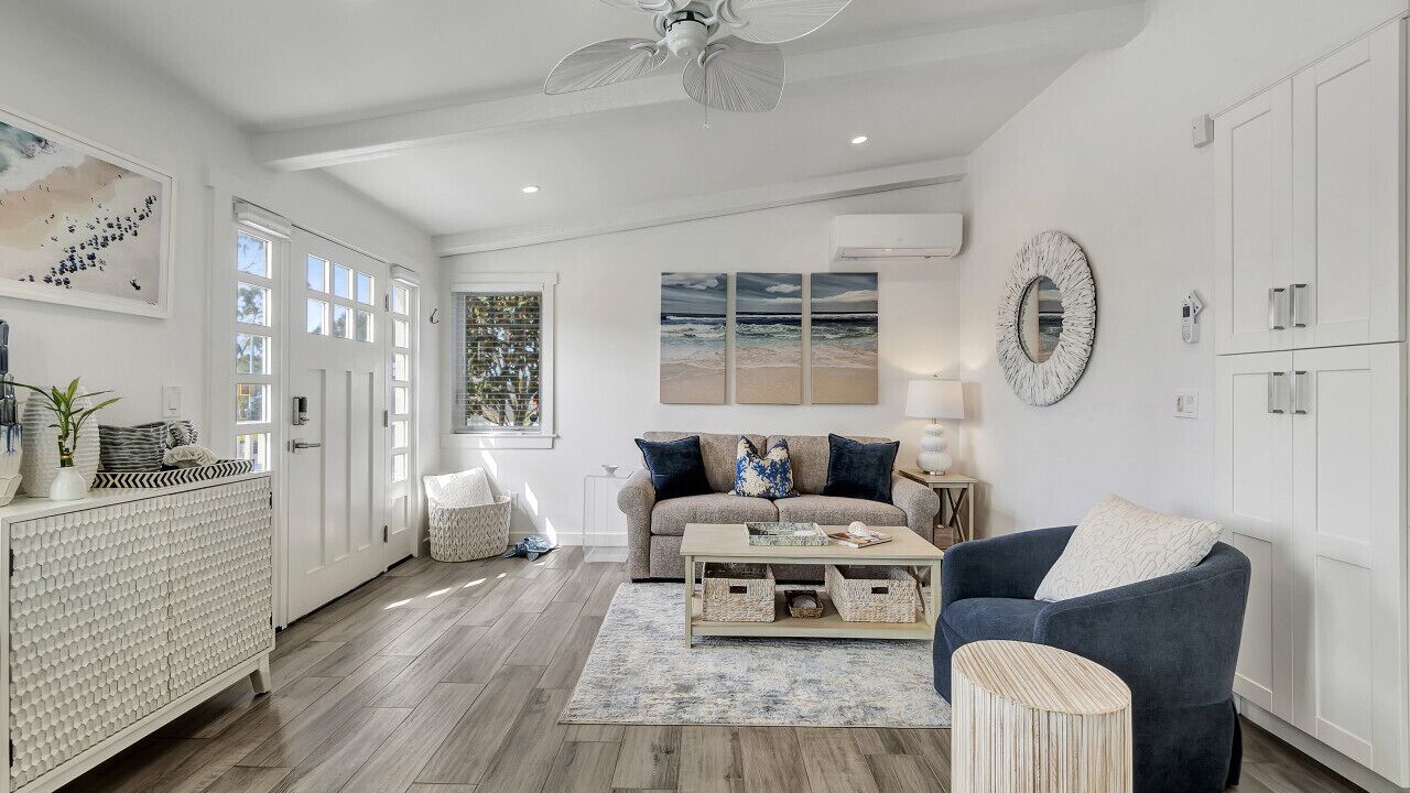 Photo of Livingroom in Laguna Beach
