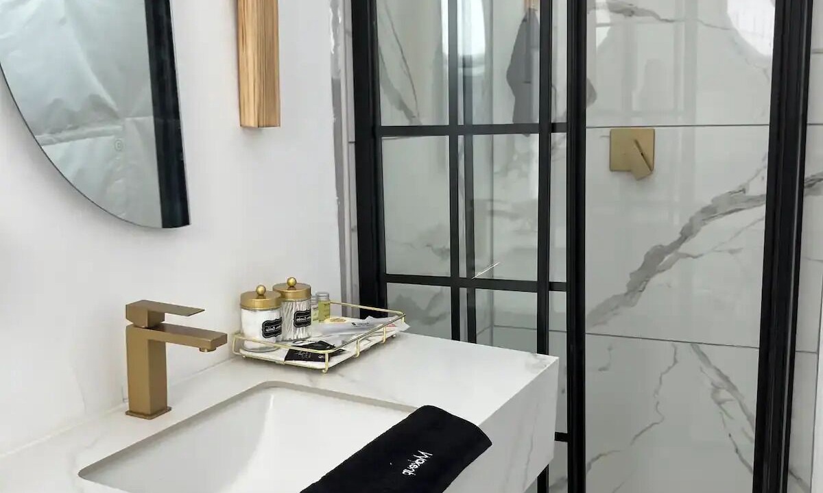 Photo of Bathroom in Crestone