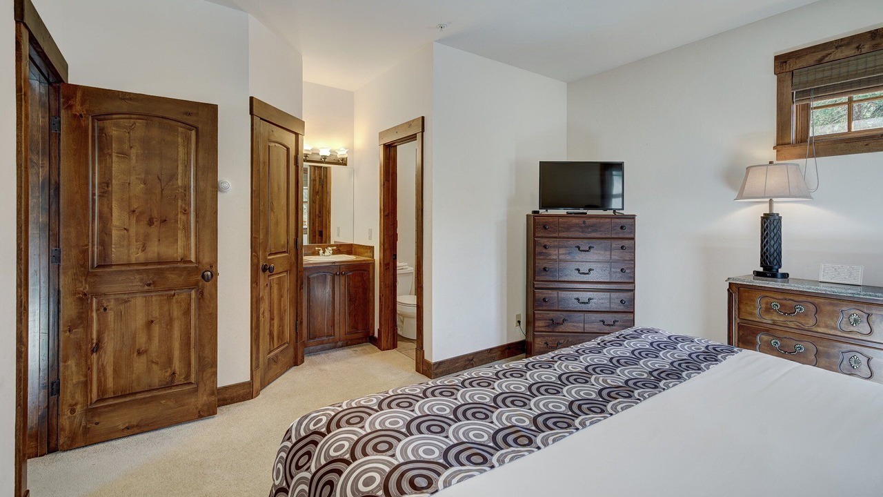 Photo of Bedroom in Blue River