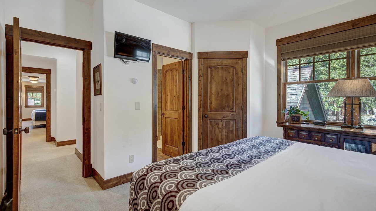 Photo of Bedroom in Blue River