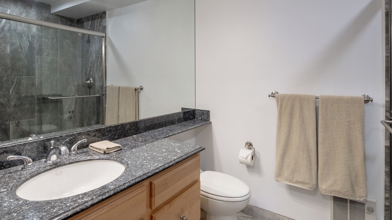 Photo of Bathroom in Aspen