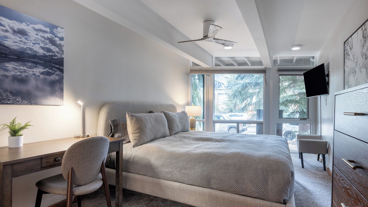 Photo of Bedroom in Aspen