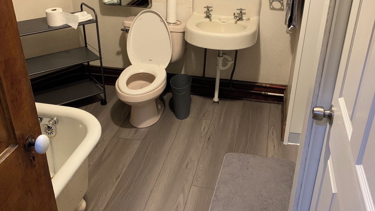 Photo of Bathroom in Tremont