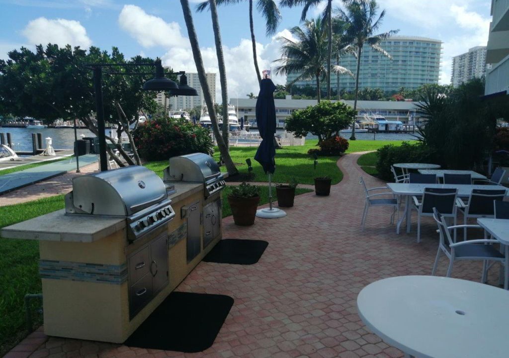 Photo of Outdoor in Harbor Village