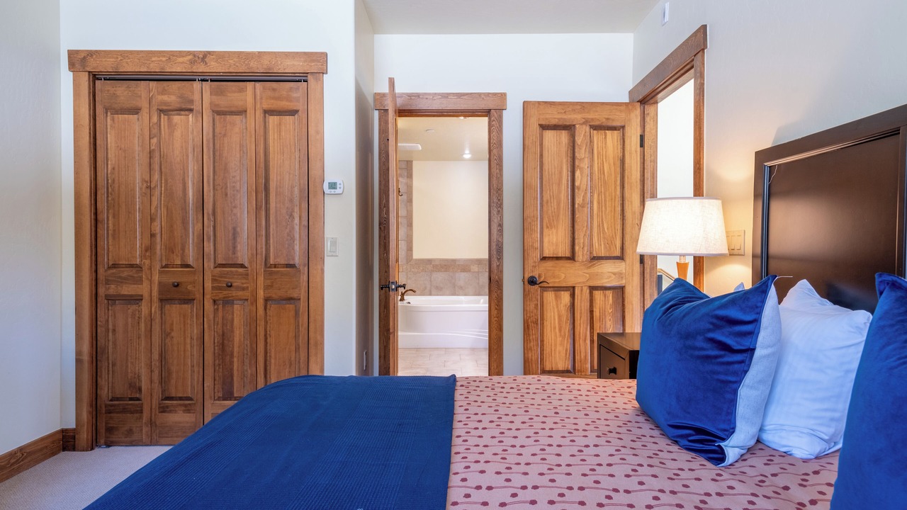 Photo of Bedroom in Copper Mountain Village