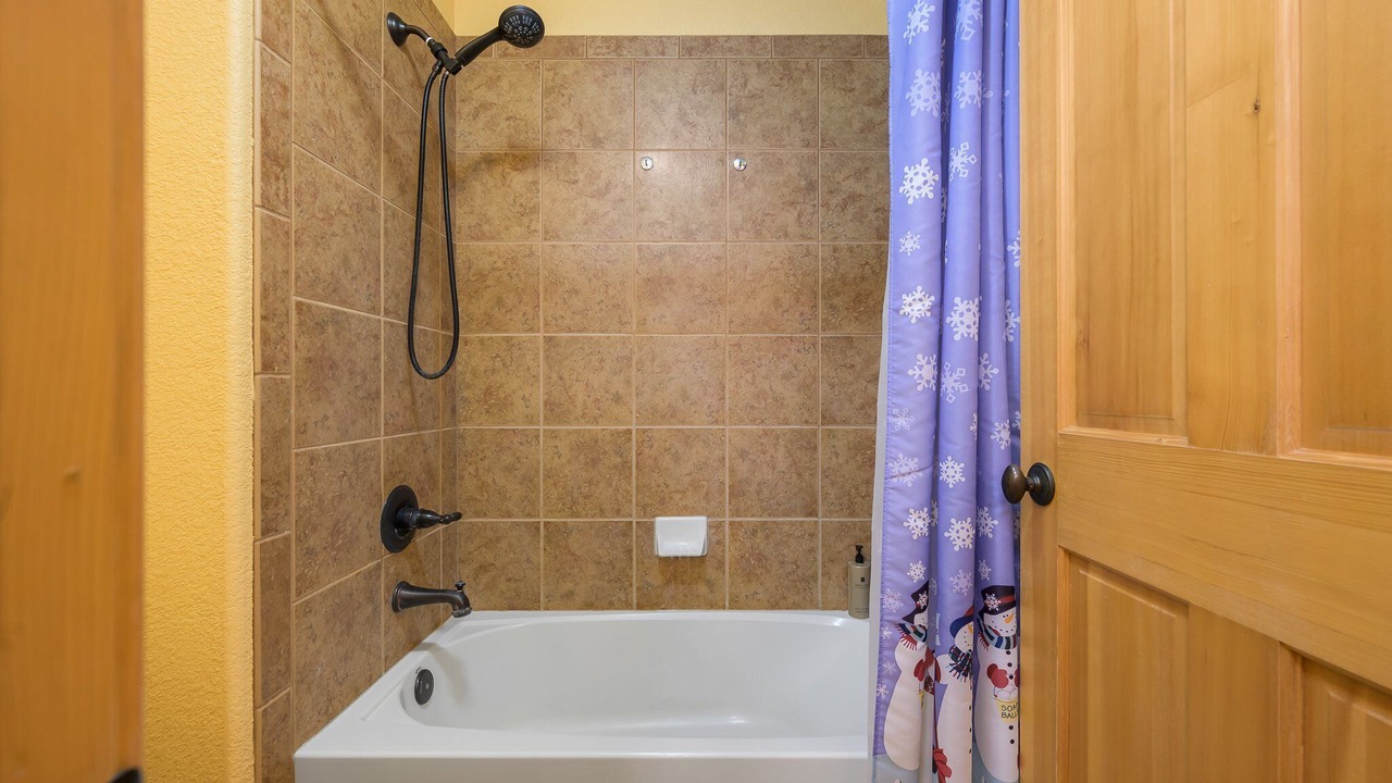 Photo of Bathroom in Rendezvous