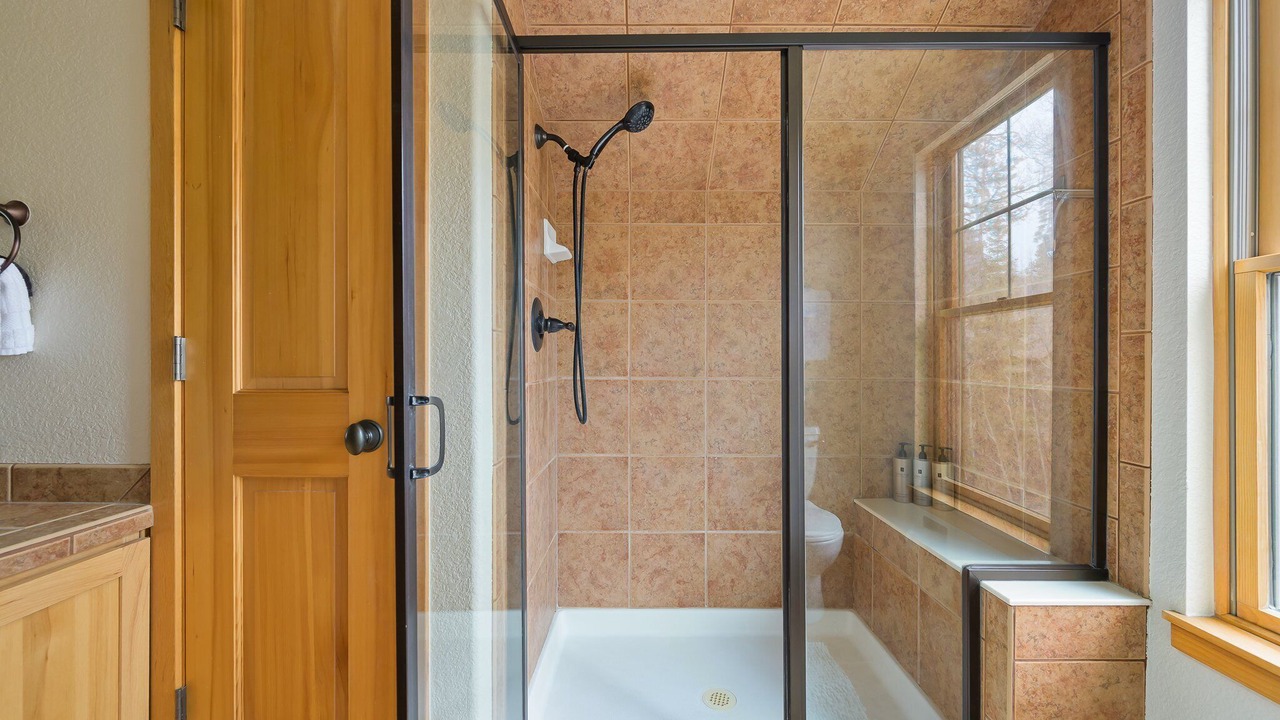 Photo of Bathroom in Rendezvous