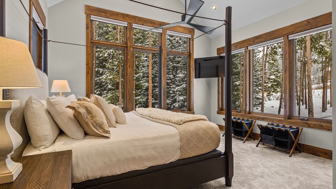 Photo of Bedroom in Keystone