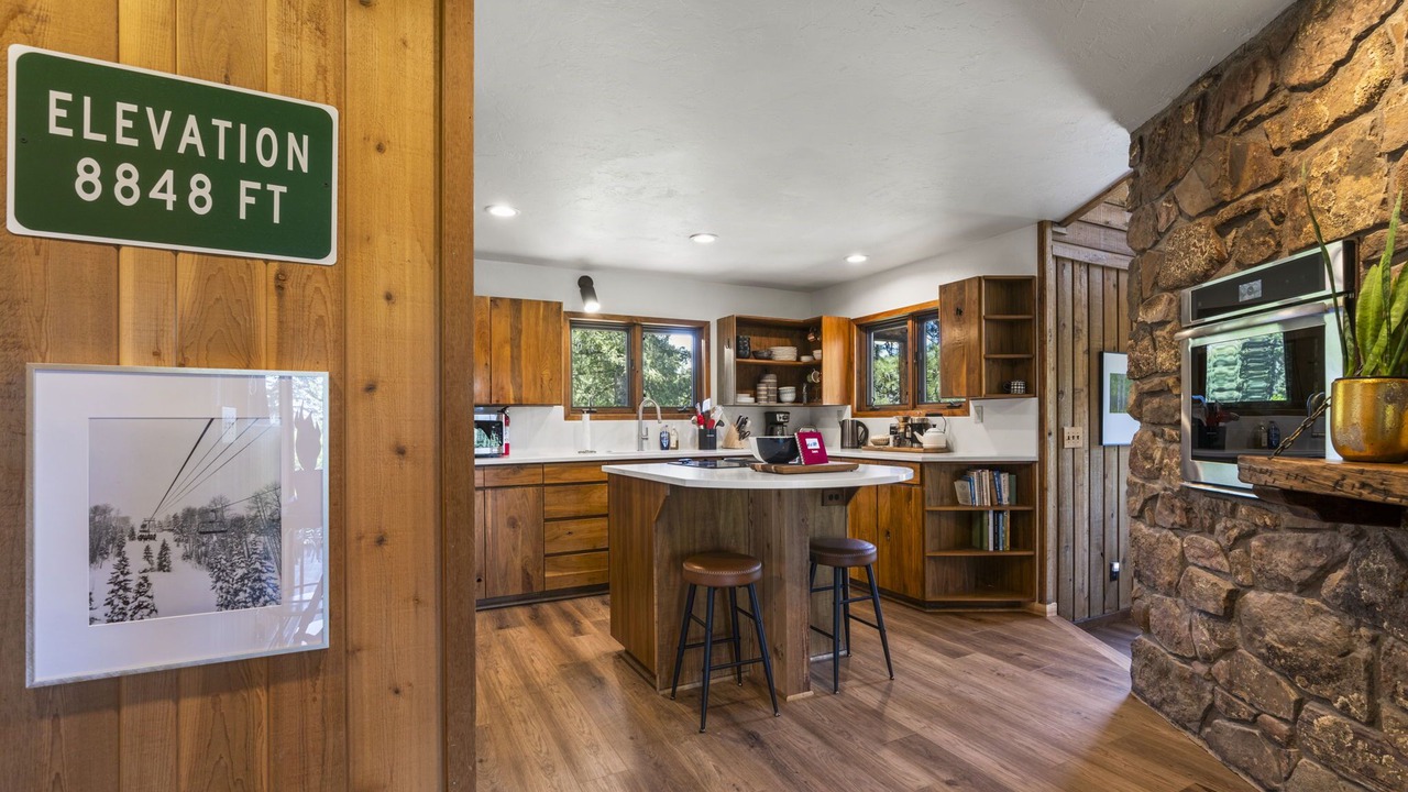 Photo of Kitchen in Columbine Lake
