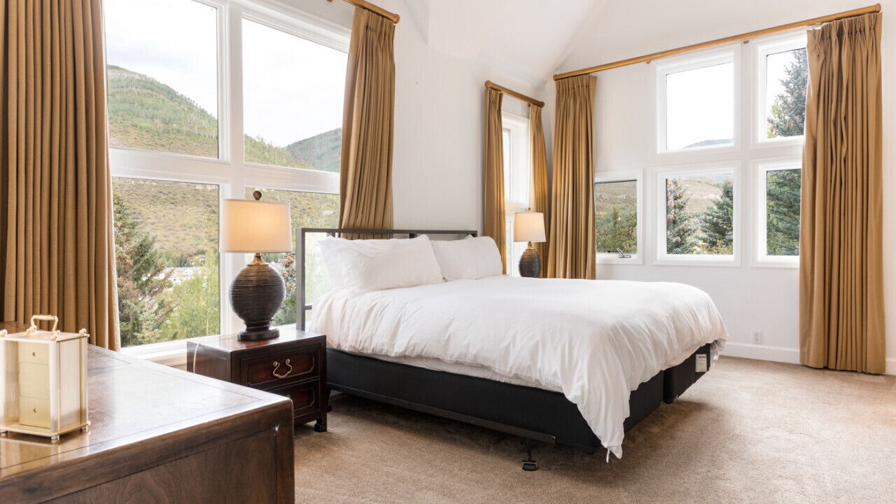 Photo of Bedroom in Highland Meadows