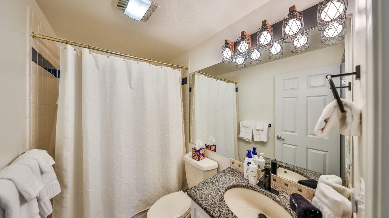 Photo of Bathroom in Old Town