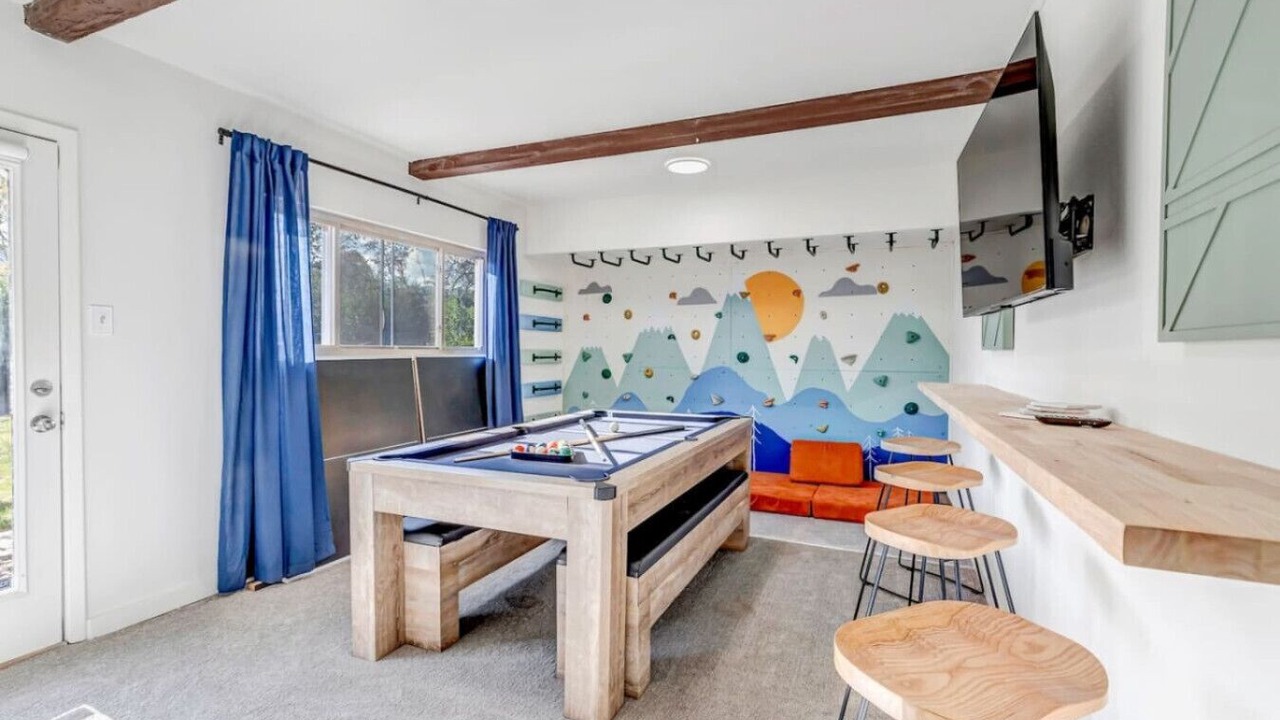Photo of Bedroom in Cheyenne Meadows