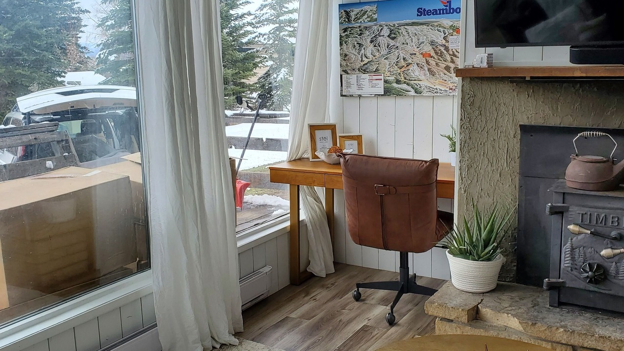 Photo of Livingroom in Steamboat Springs