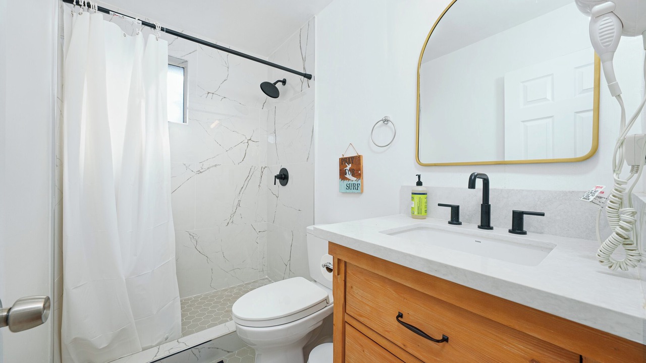 Photo of Bathroom in South San Gabriel