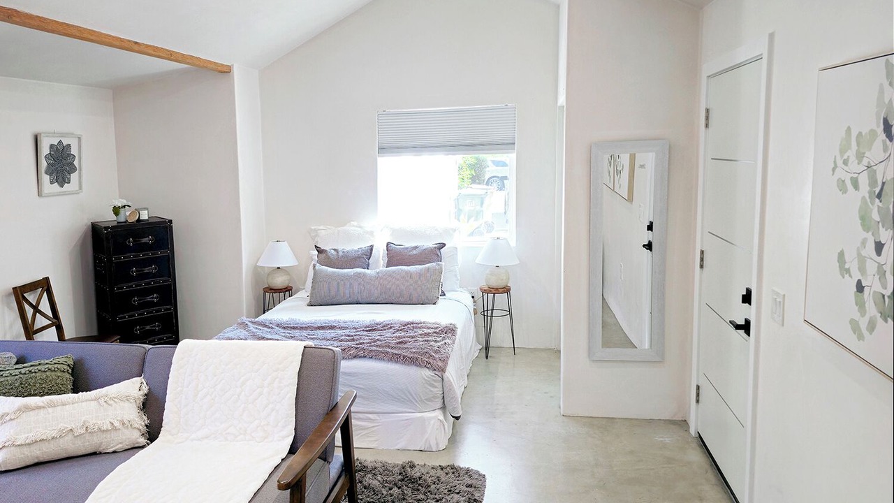 Photo of Bedroom in Westside