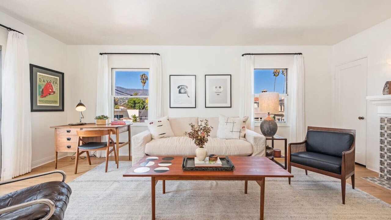Photo of Livingroom in West Beach