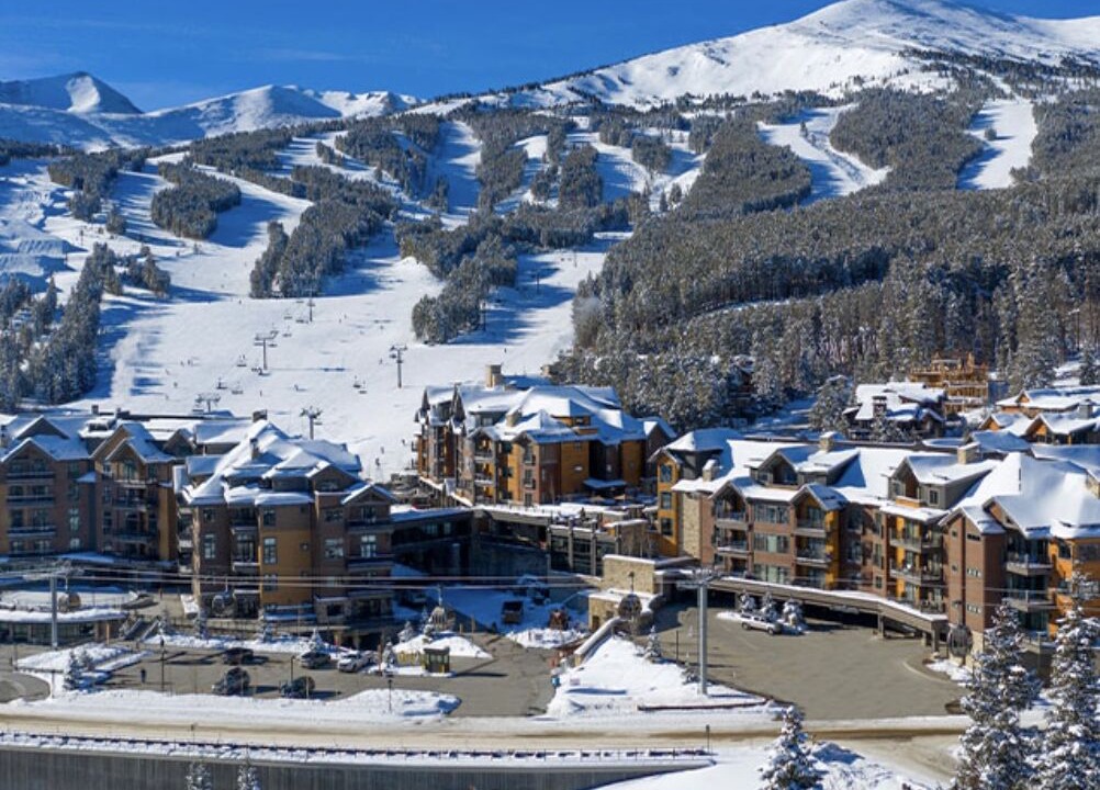 Photo of Outdoor in Peak 8