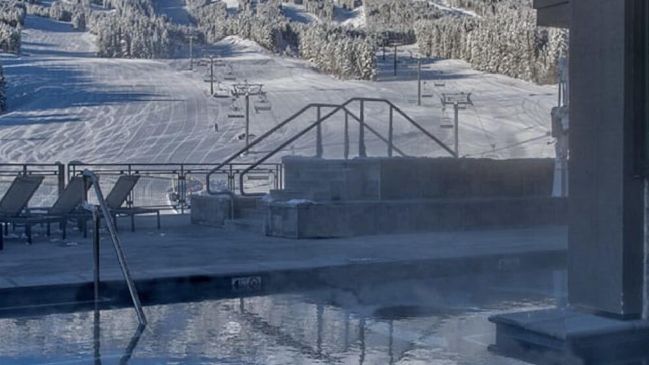 Photo of Outdoor in Peak 8