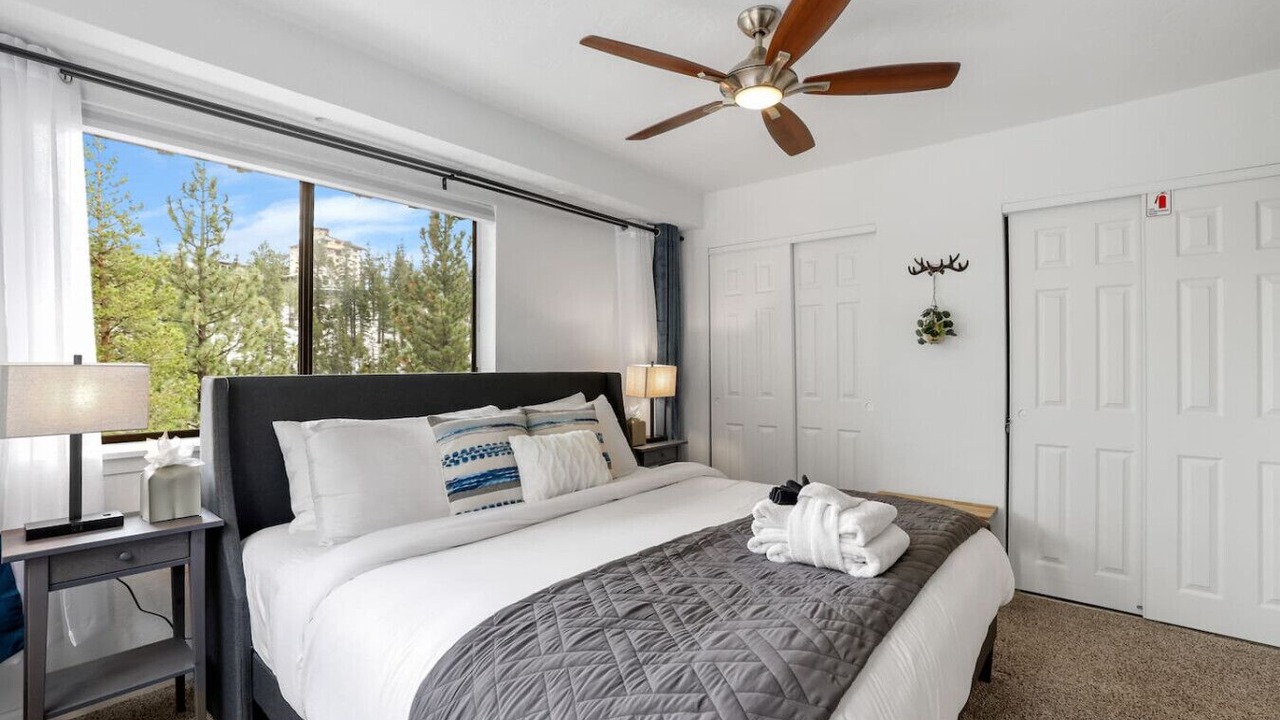 Photo of Bedroom in Tahoe Village
