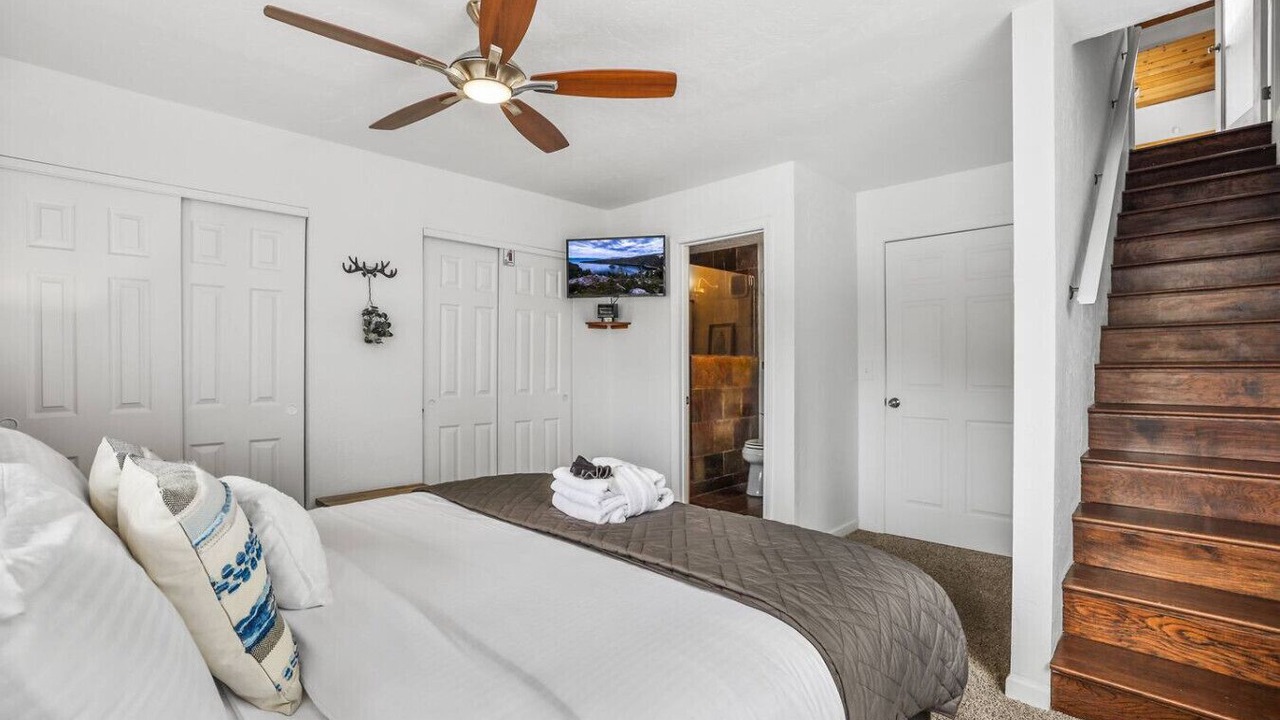 Photo of Bedroom in Tahoe Village