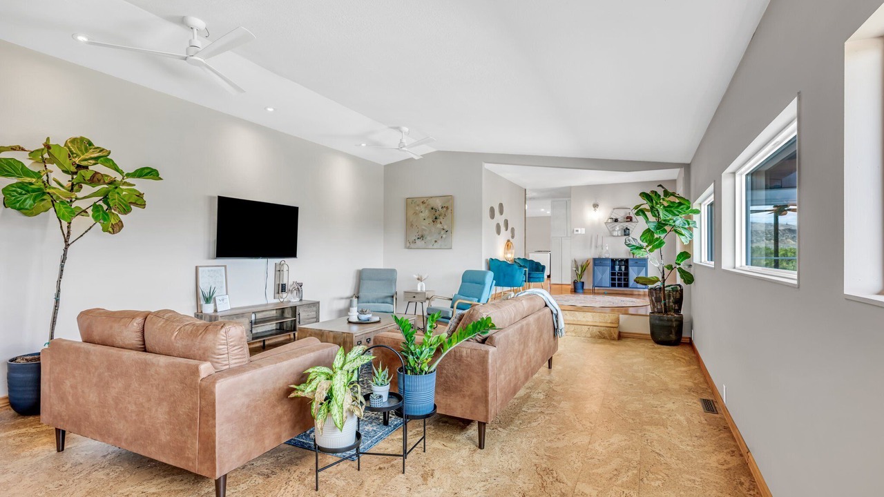 Photo of Livingroom in Canon City