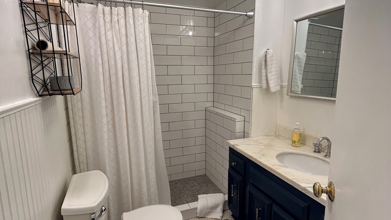 Photo of Bathroom in Five Points
