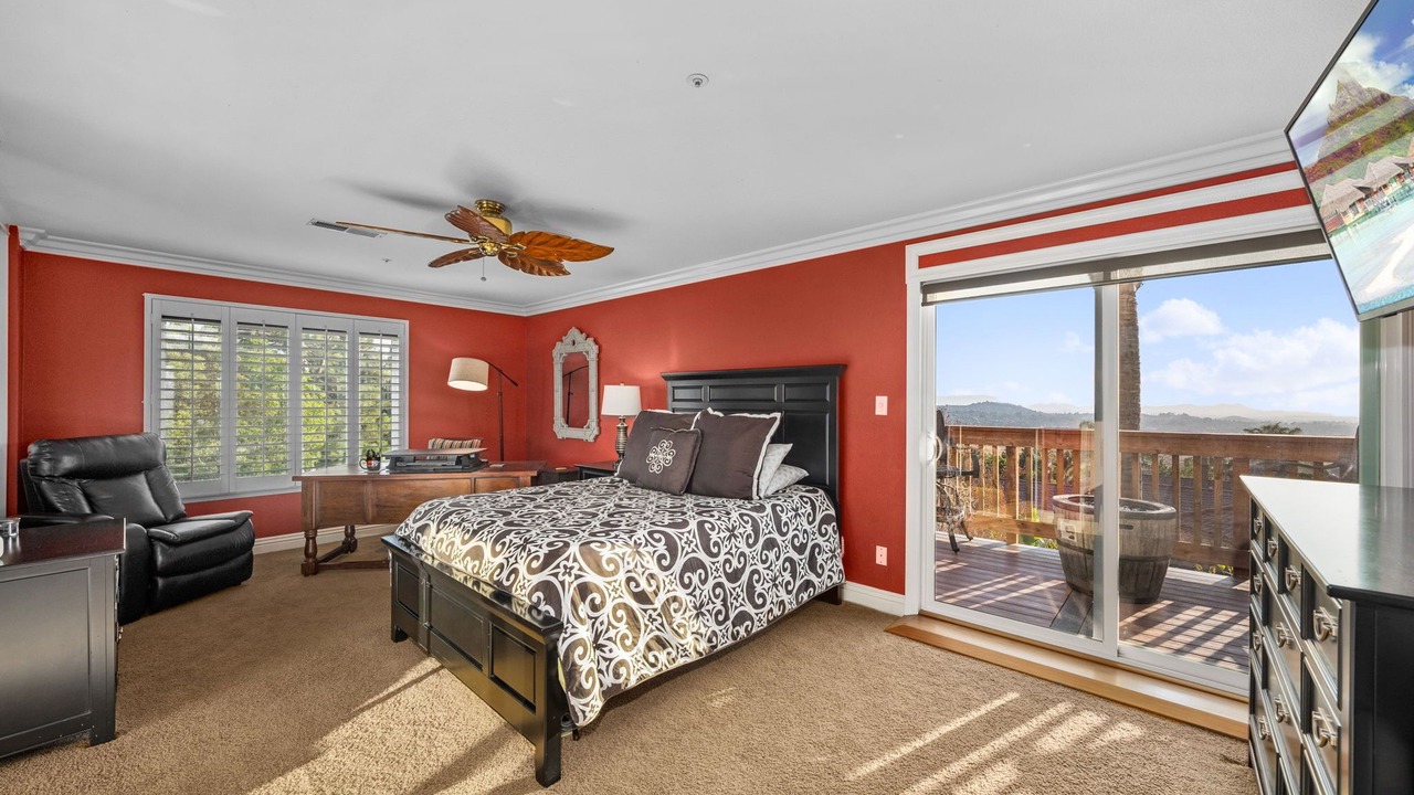 Photo of Bedroom in Estates at Canyon Crest
