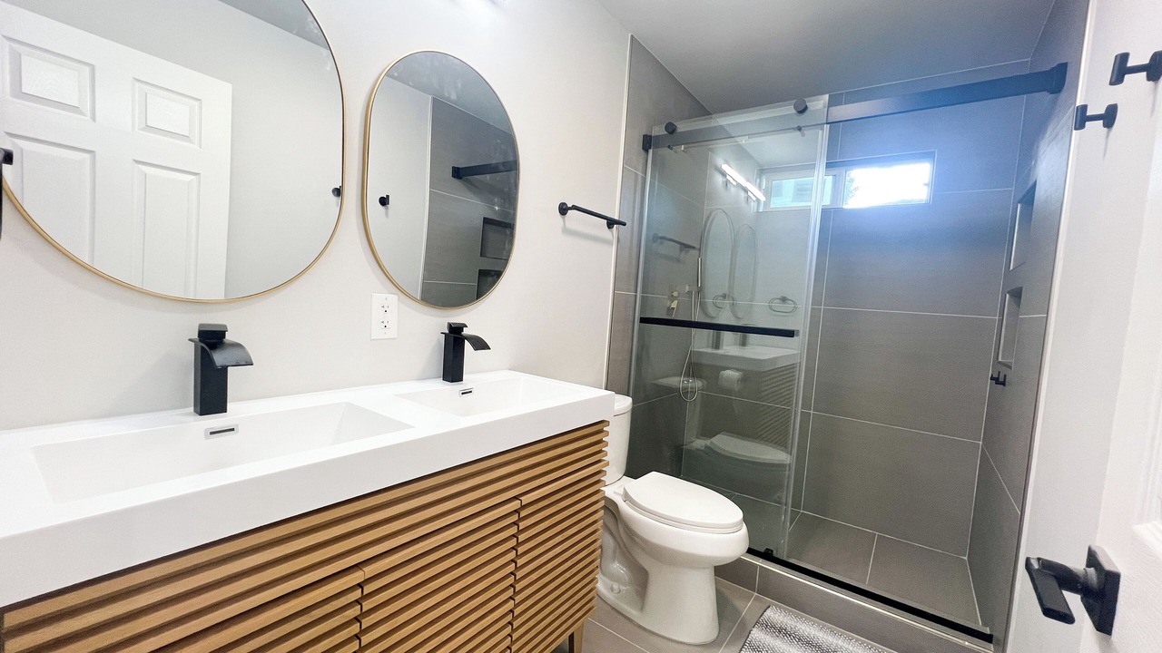 Photo of Bathroom in Santa Clara