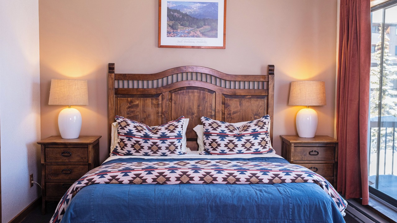 Photo of Bedroom in Historic District