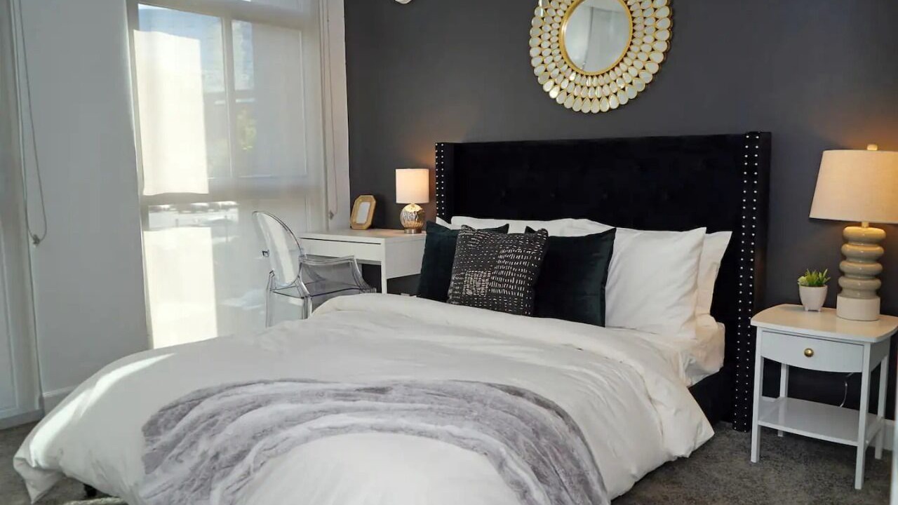 Photo of Bedroom in Los Angeles