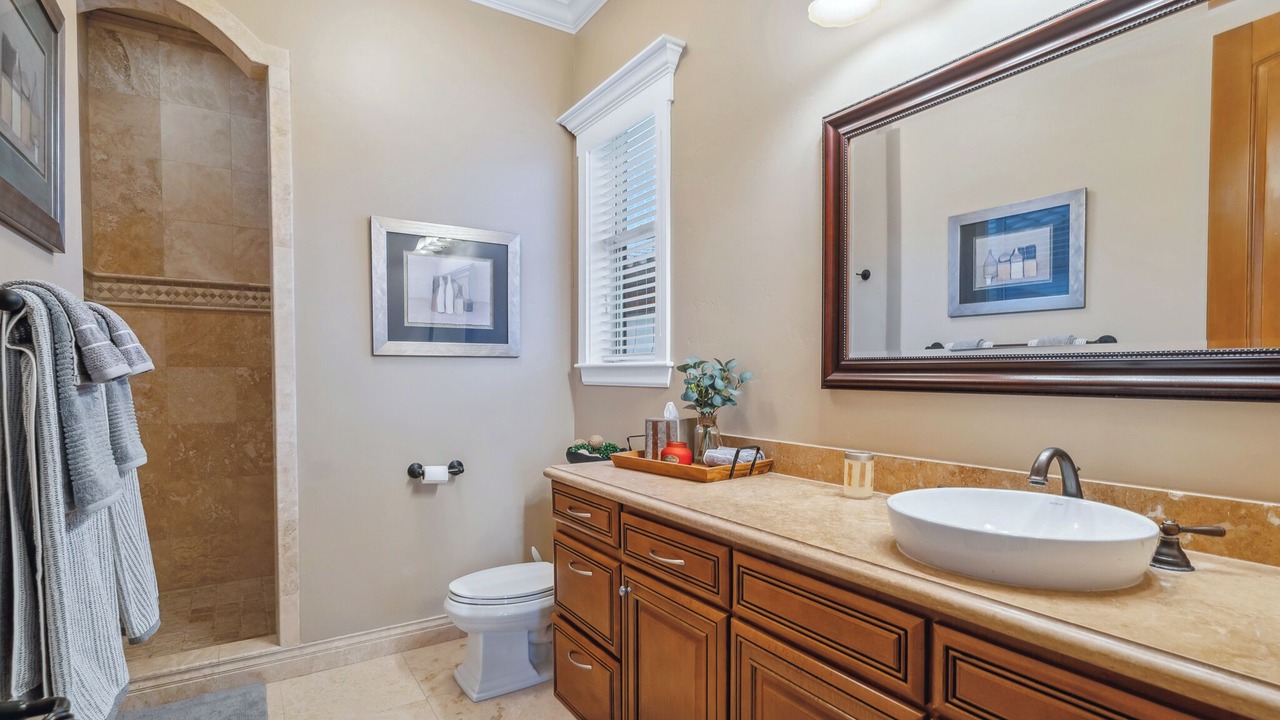Photo of Bathroom in Bullhead City
