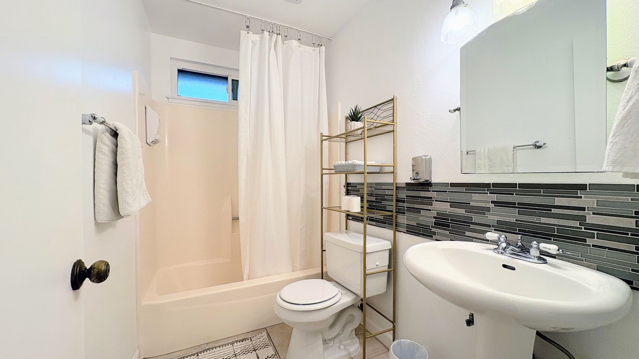 Photo of Bathroom in Sea View Estates