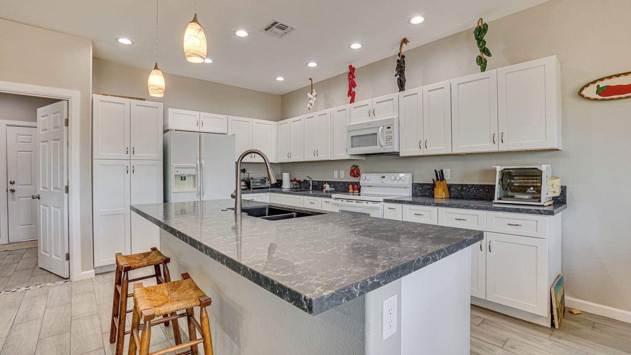 Photo of Kitchen in Sunridge Estates