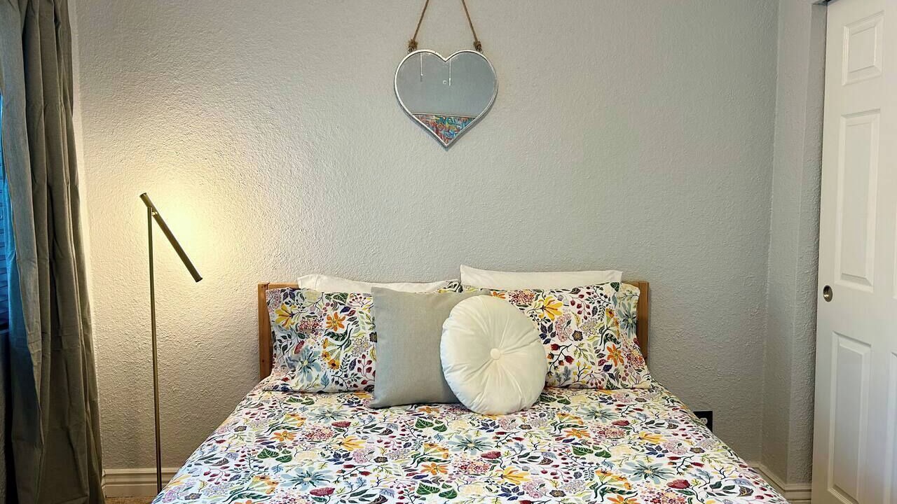Photo of Bedroom in Jewell Heights - Hoffman Heights