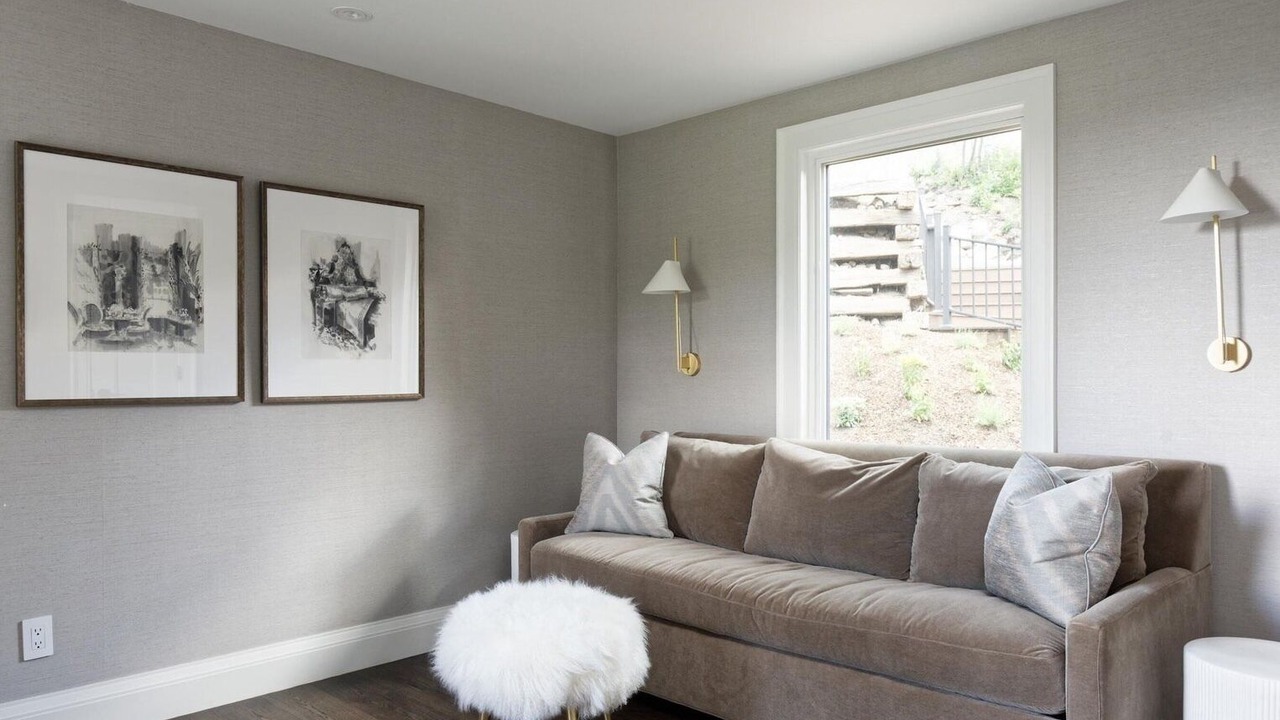 Photo of Livingroom in Mountain Valley