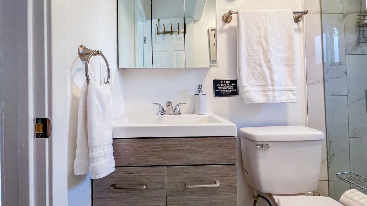 Photo of Bathroom in Costa Mesa