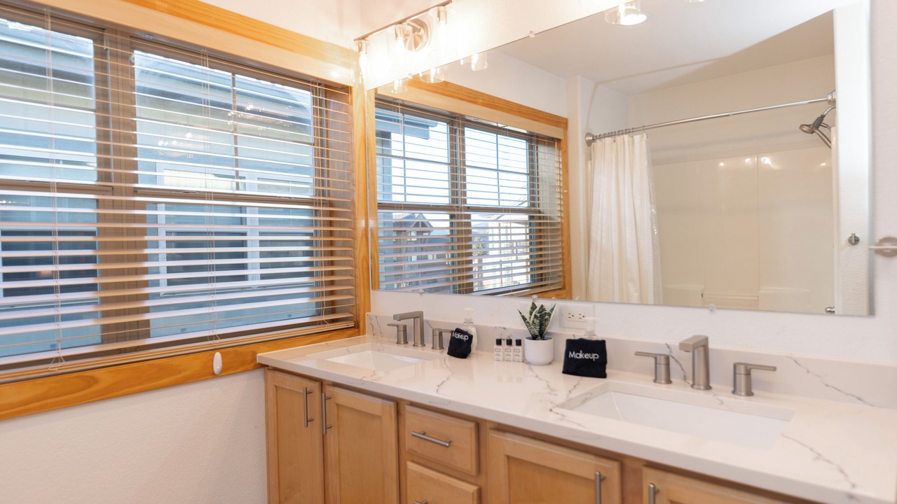 Photo of Bathroom in Dillon