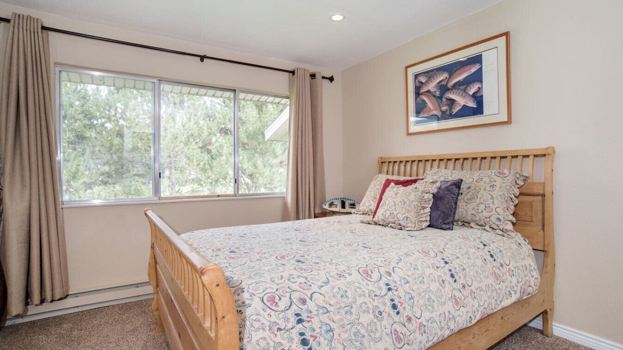 Photo of Bedroom in Carbondale