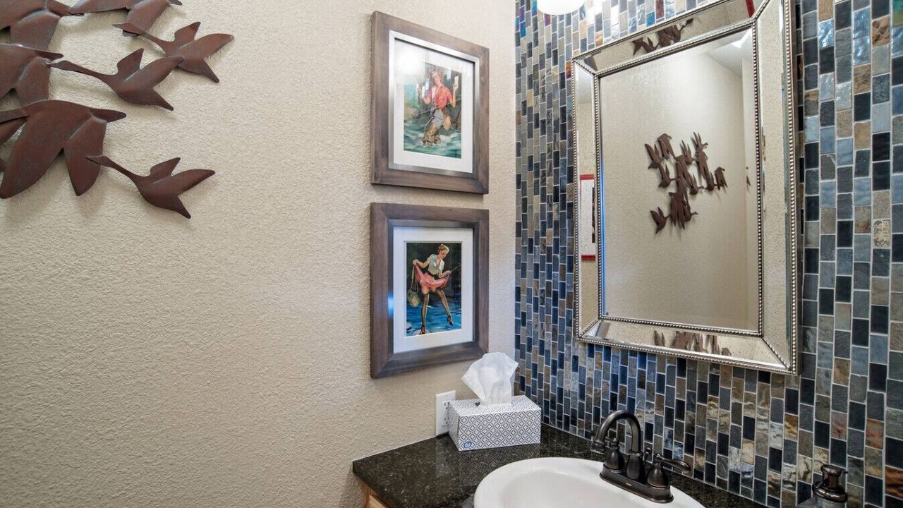 Photo of Bathroom in Carbondale