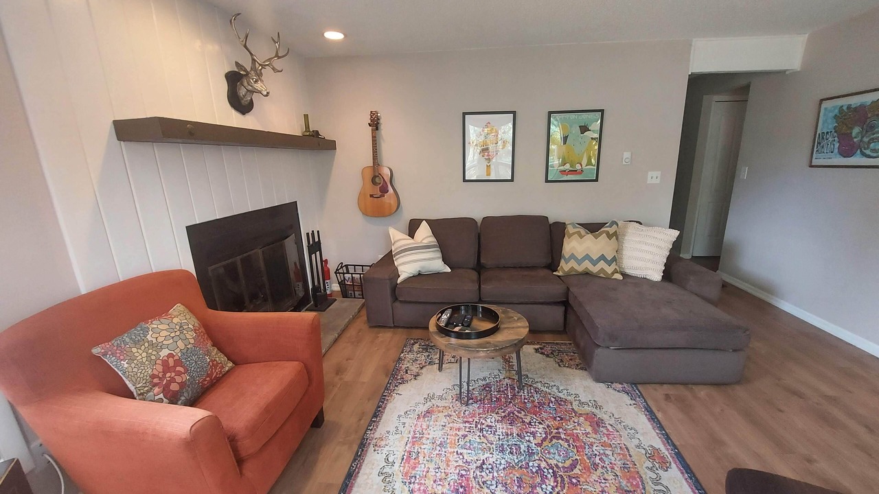 Photo of Livingroom in Eagle-Vail