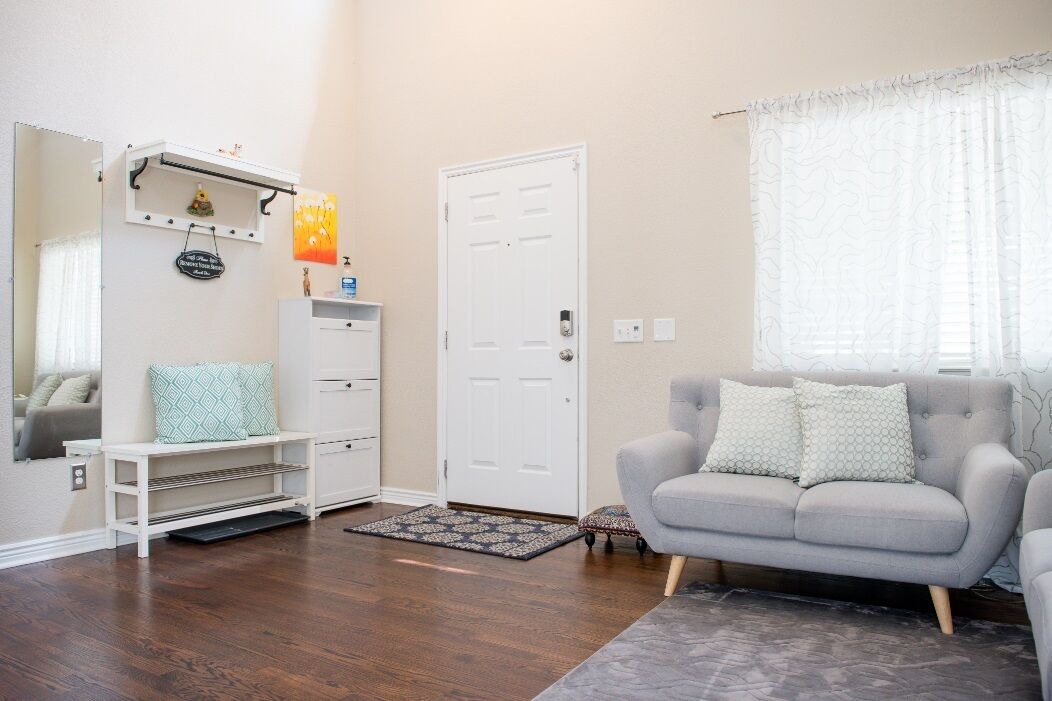 Photo of Livingroom in Windsor