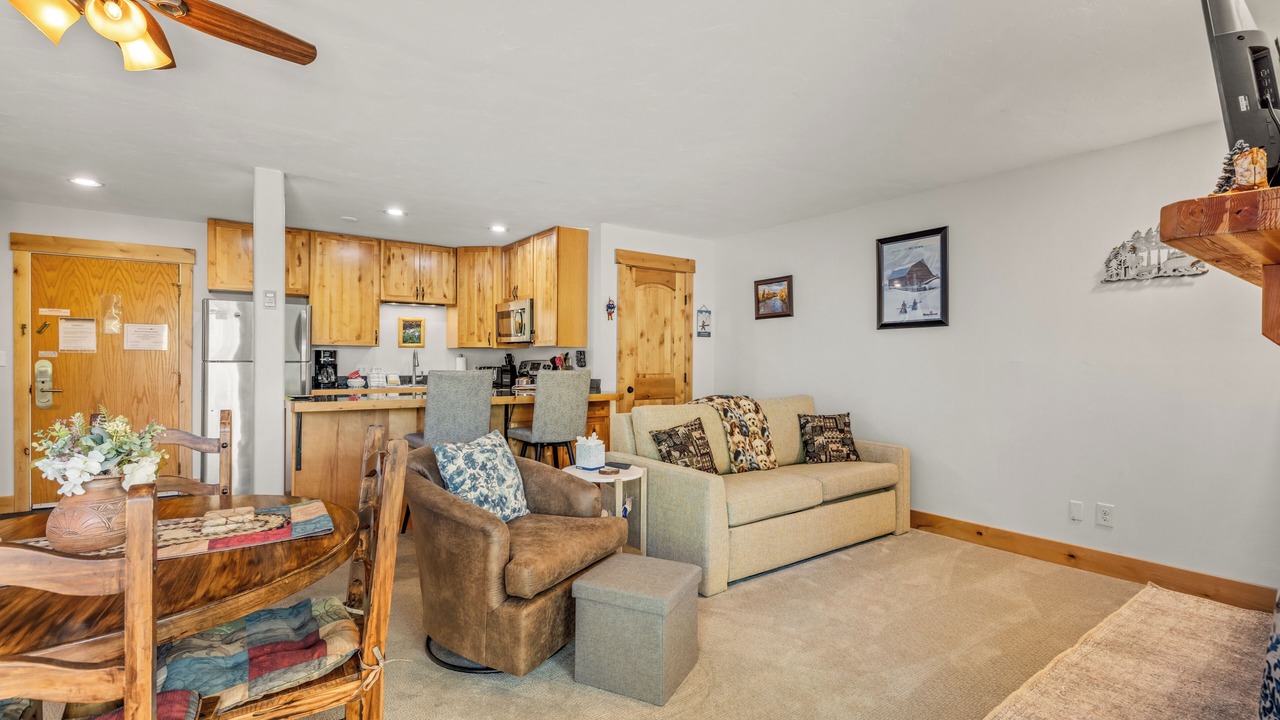 Photo of Livingroom in Steamboat Springs