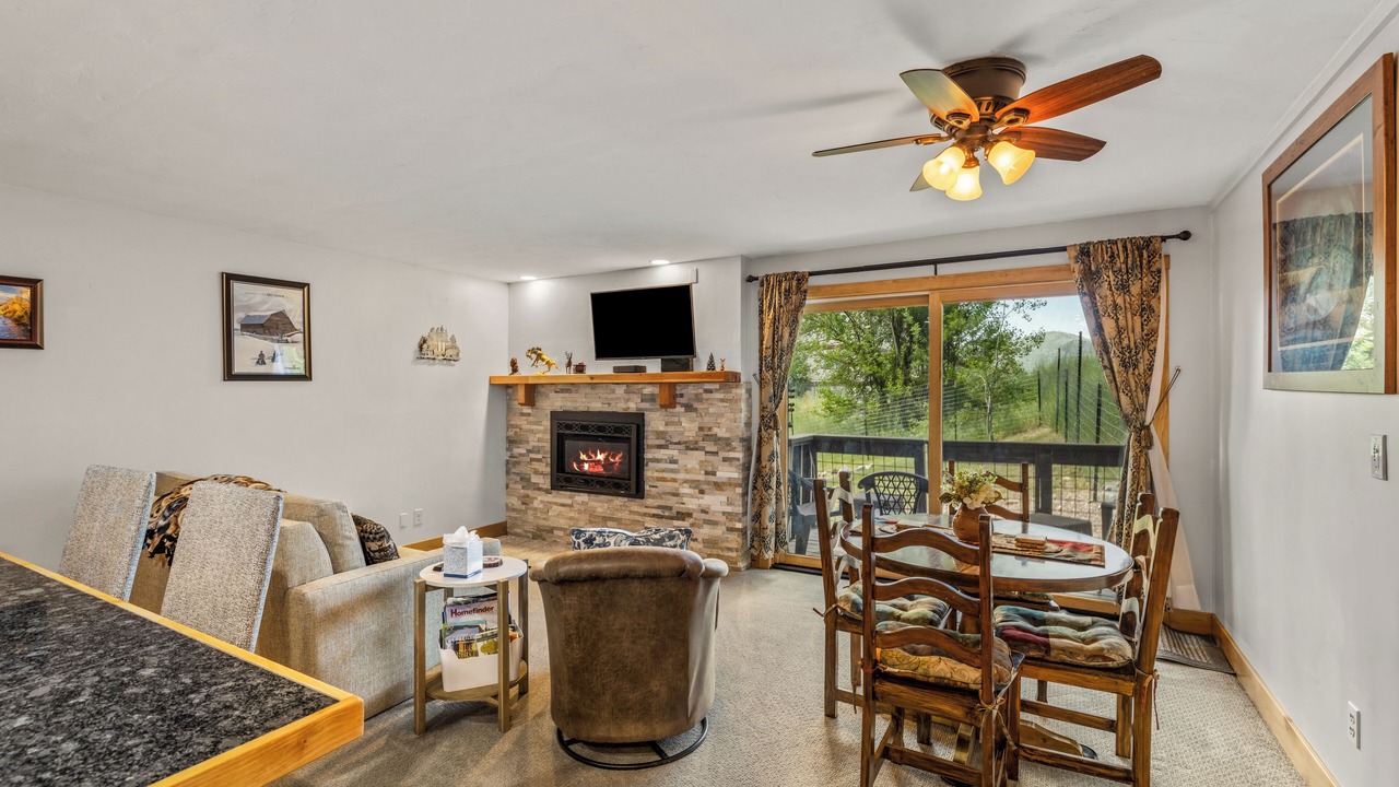 Photo of Livingroom in Steamboat Springs