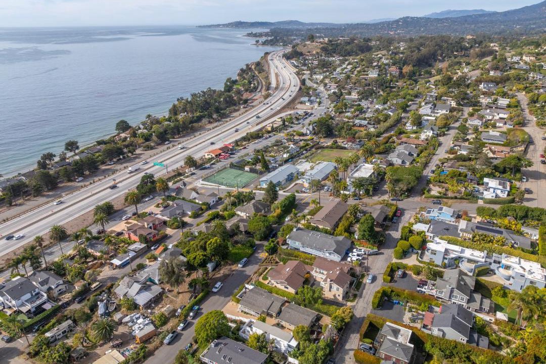 Photo of Others in Summerland