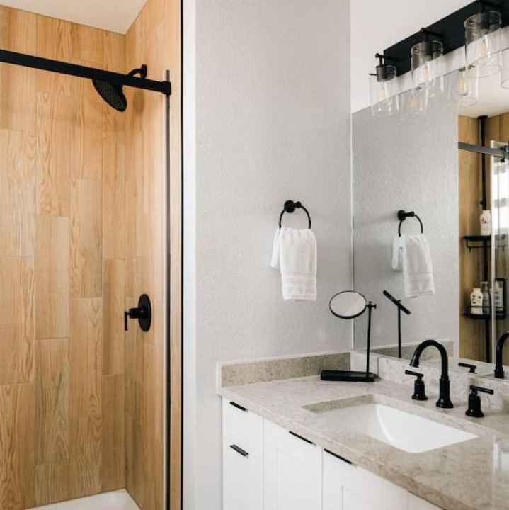 Photo of Bathroom in Barths