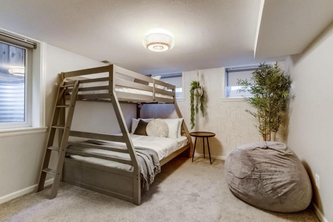 Photo of Bedroom in Washington Park West