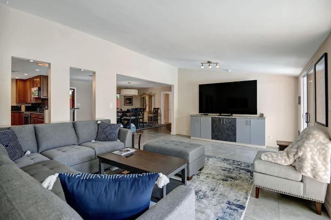Photo of Others in Tahquitz River Estates