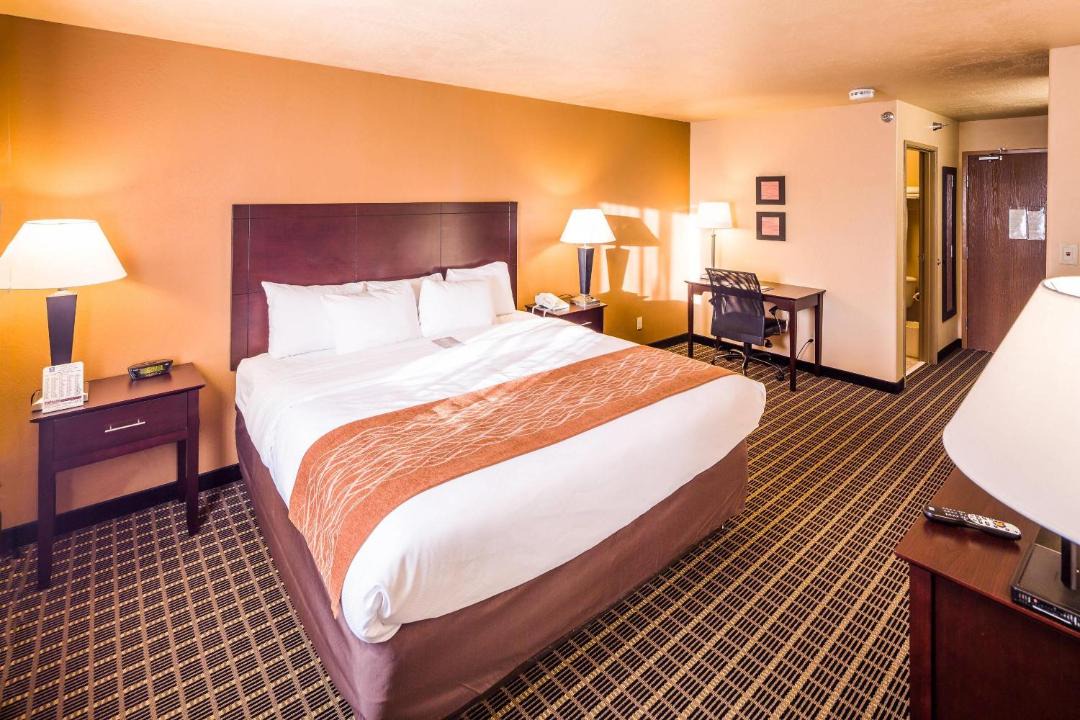 Photo of Bedroom in Gunnison